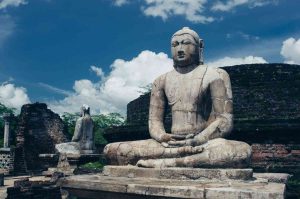 Ancient temples on Sri Lanka heritage tour